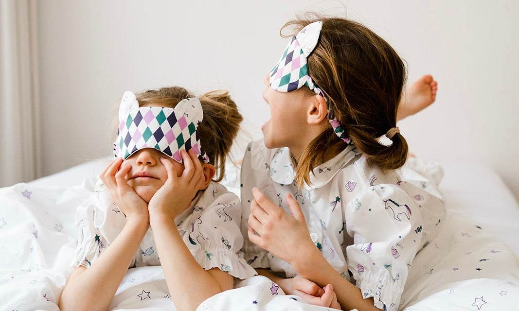 Sollten Kinder im Dunkeln Schlafen? - KATHA covers