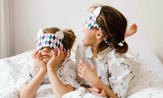 Sollten Kinder im Dunkeln Schlafen? - KATHA covers